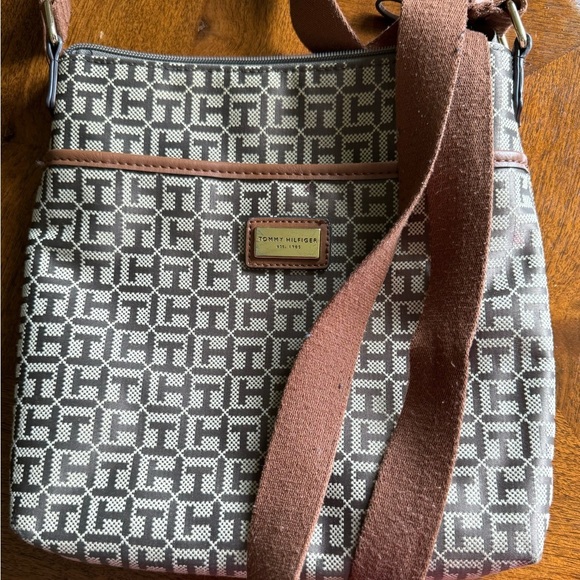 Tommy Hilfiger Handbags - Tommy Hilfiger over the shoulder bag